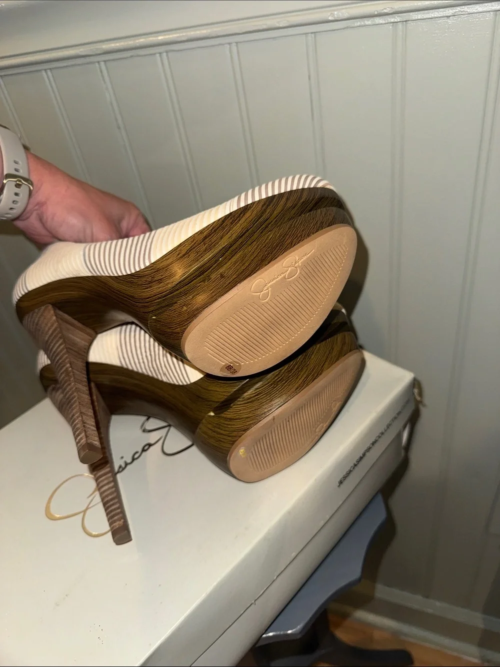 Jessica Simpson Colie Sand Striped Platform Heel - Size 8.